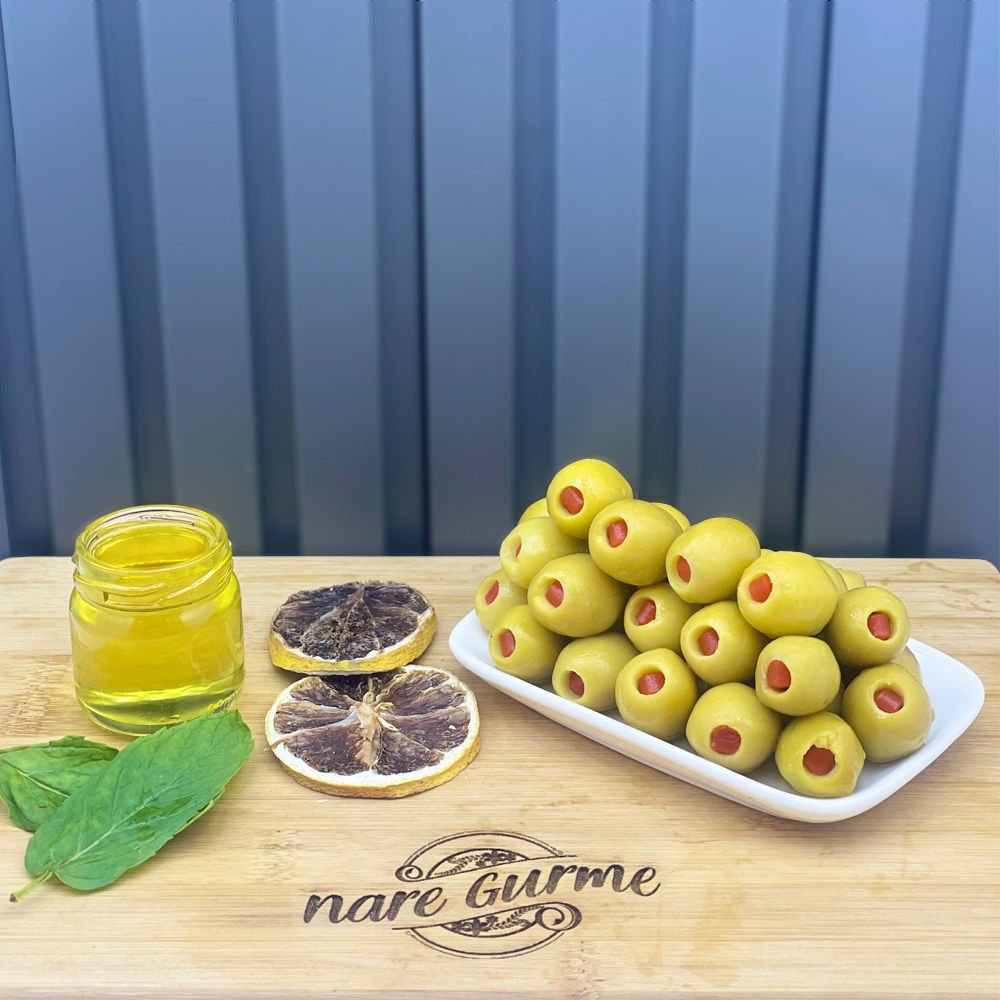 Biberli Yeşil Zeytin